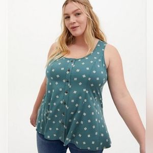 NWOT TORRID Fit And Flare Stretch Challis Button-Front Tank Size 5